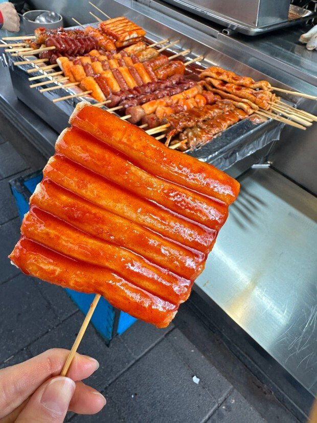 양념에 인색했던 분식점 아줌마