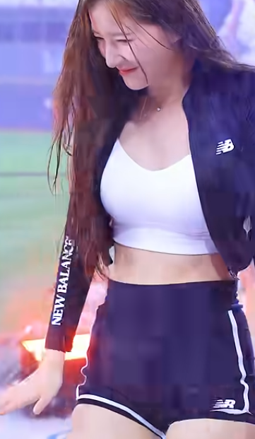 " 누가 XXX 맞춰!!! " 이예빈 치어리더 직캠